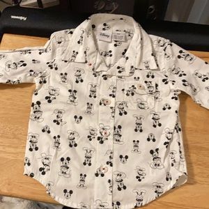 Disney shirt 6m